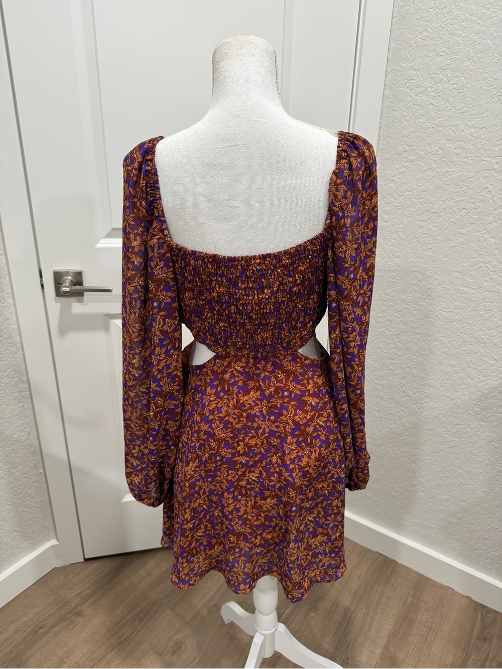 Lulus Fall Purple Floral Print Cutout Long Sleeve Mini Dress Size XL - Picture 5 of 10